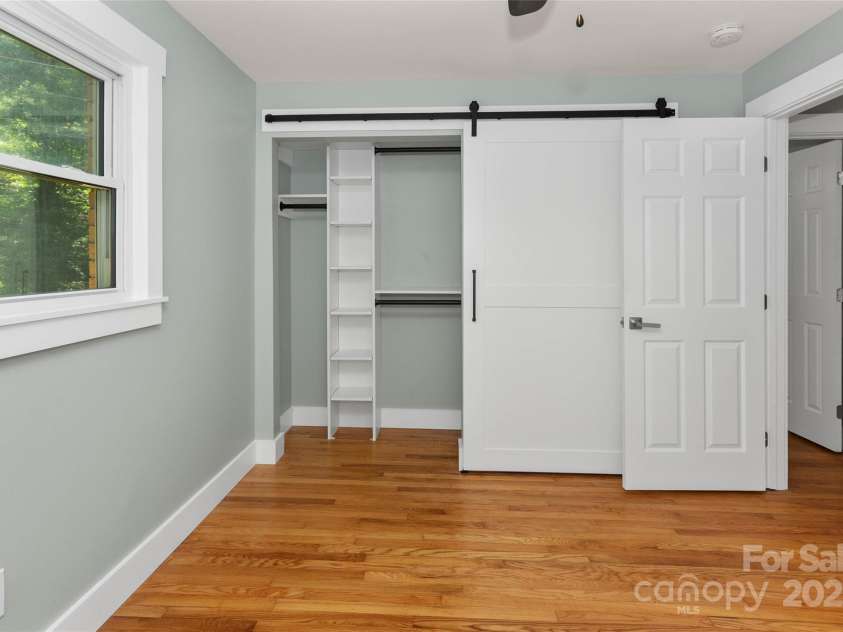 2396 Hwy 9 Highway, Black Mountain, NC 28711.  MLS# CAR4280059, YatesRealty ID 26052. 