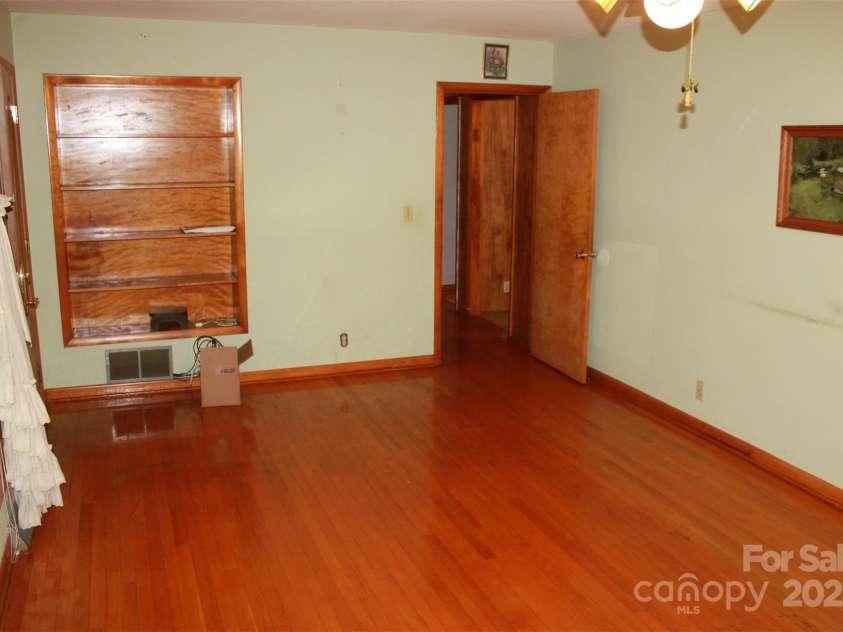 796 Hollis Road, Ellenboro, NC 28040.  MLS# CAR4281083, YatesRealty ID 26053. 