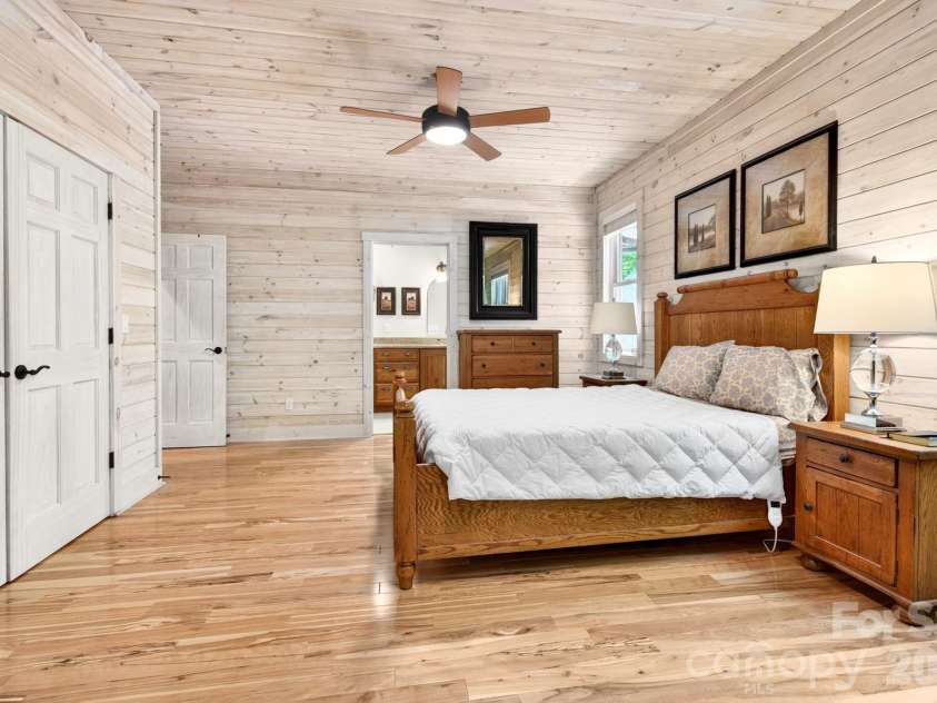 592 Susanna Cove Road, Mars Hill, NC 28754.  MLS# CAR4383559, YatesRealty ID 26055. 