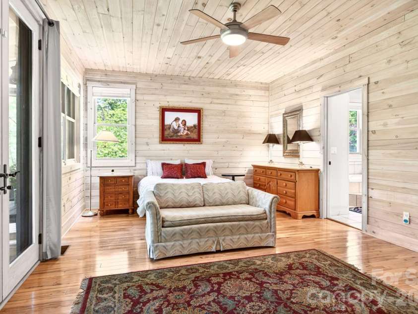 592 Susanna Cove Road, Mars Hill, NC 28754.  MLS# CAR4383559, YatesRealty ID 26055. 