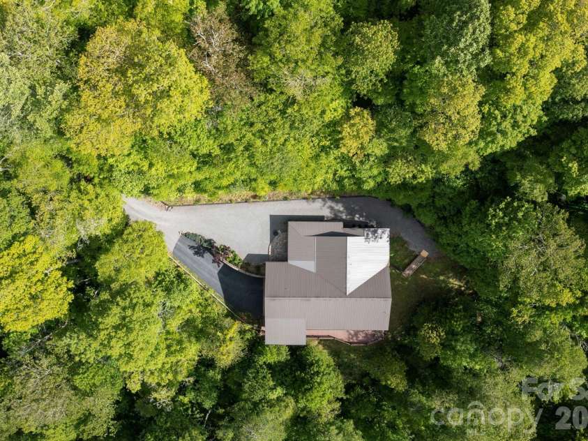 592 Susanna Cove Road, Mars Hill, NC 28754.  MLS# CAR4383559, YatesRealty ID 26055. 