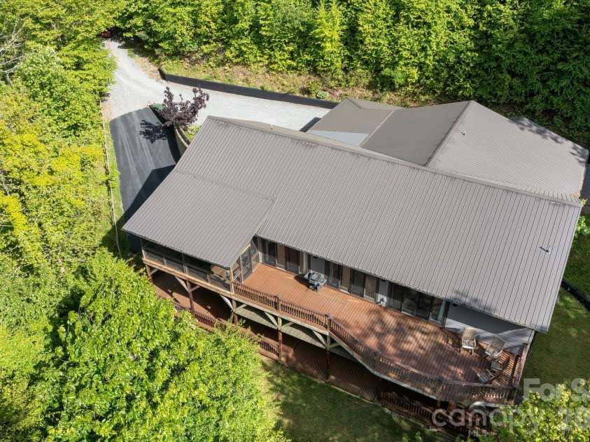 592 Susanna Cove Road, Mars Hill, NC 28754.  MLS# CAR4383559, YatesRealty ID 26055. 