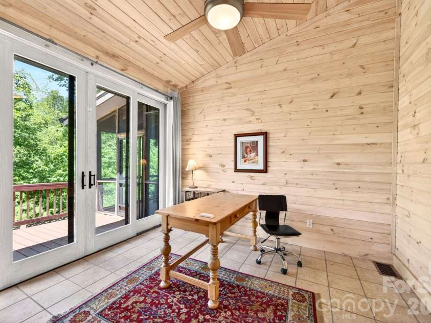 592 Susanna Cove Road, Mars Hill, NC 28754.  MLS# CAR4383559, YatesRealty ID 26055. Office