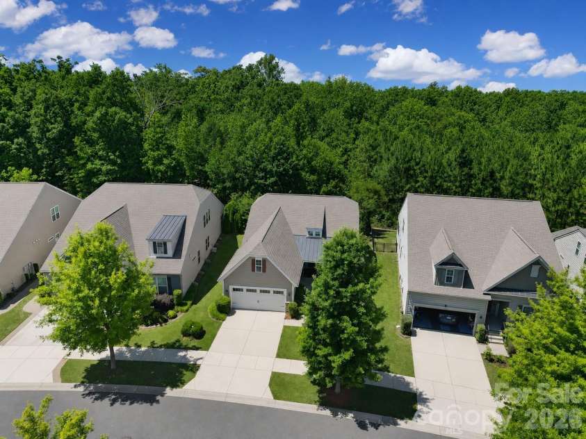2146 Winhall Road, Fort Mill, SC 29715.  MLS# CAR4382078, YatesRealty ID 26056. 