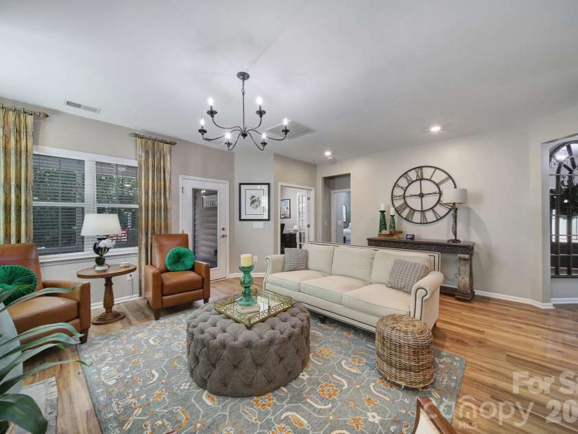 2146 Winhall Road, Fort Mill, SC 29715.  MLS# CAR4382078, YatesRealty ID 26056. 