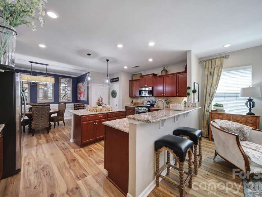 2146 Winhall Road, Fort Mill, SC 29715.  MLS# CAR4382078, YatesRealty ID 26056. 