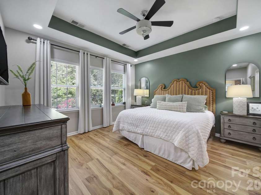 2146 Winhall Road, Fort Mill, SC 29715.  MLS# CAR4382078, YatesRealty ID 26056. 