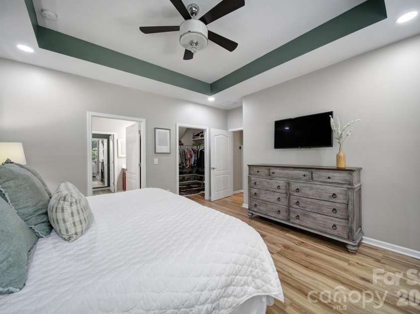 2146 Winhall Road, Fort Mill, SC 29715.  MLS# CAR4382078, YatesRealty ID 26056. 