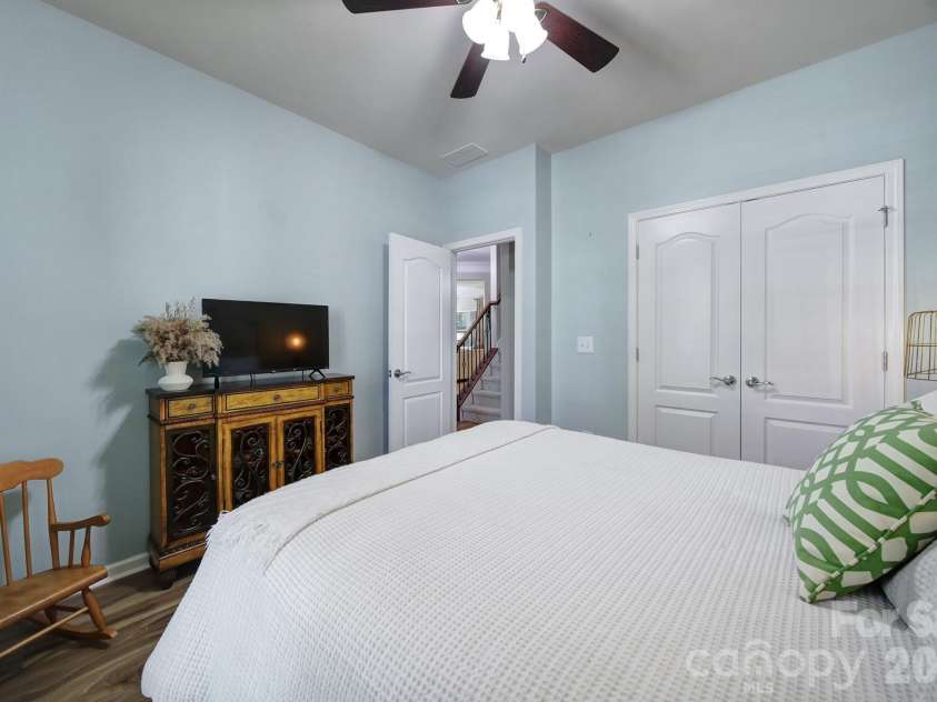 2146 Winhall Road, Fort Mill, SC 29715.  MLS# CAR4382078, YatesRealty ID 26056. 