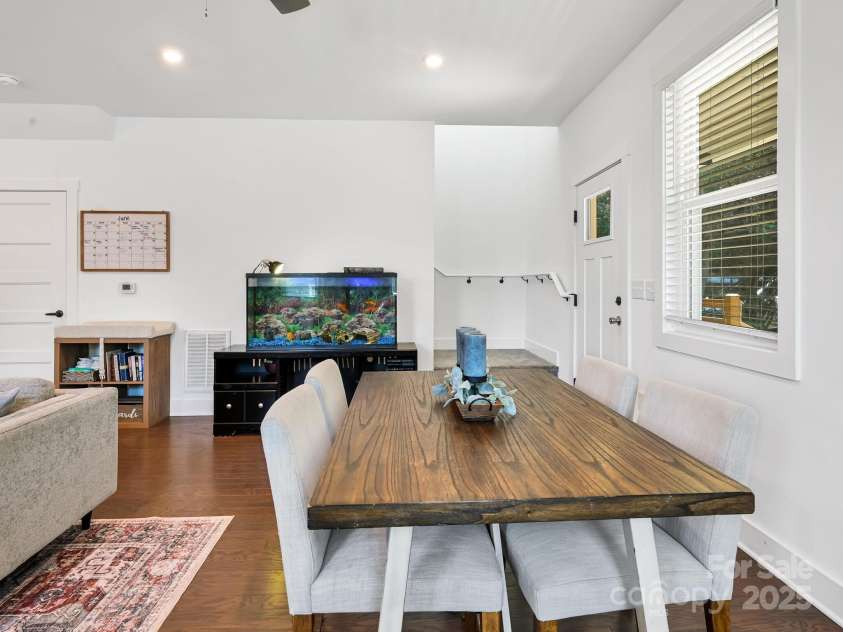 24 Gudger Road, Asheville, NC 28806.  MLS# CAR4271399, YatesRealty ID 26056. 