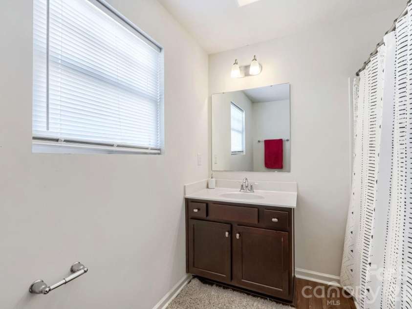 7004 Duncan Acres Drive, Belmont, NC 28012.  MLS# CAR4366520, YatesRealty ID 26058. 