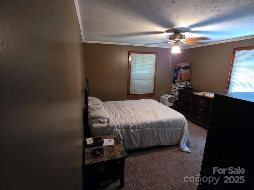 7335 US Highway 52 Highway, Salisbury, NC 28146.  MLS# CAR4278292, YatesRealty ID 26058. 