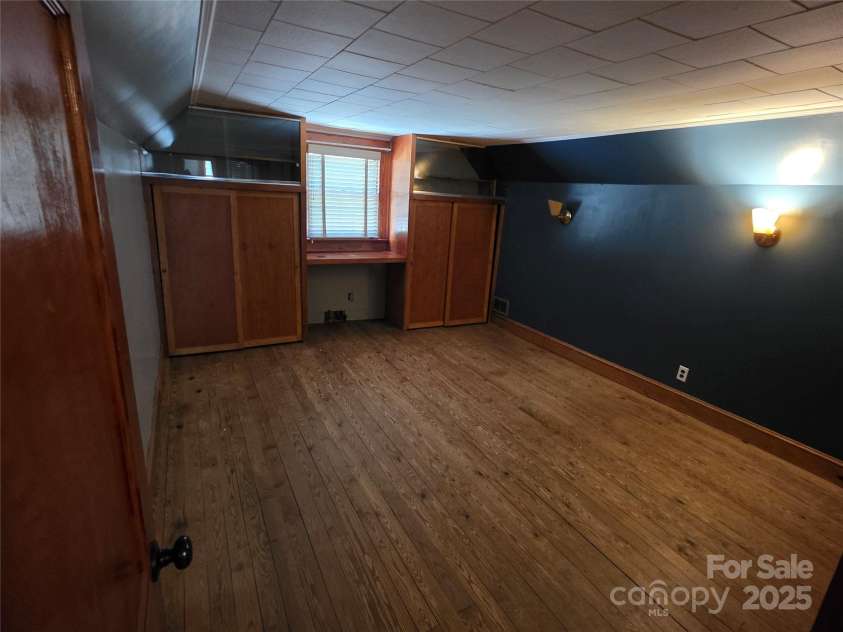 7335 US Highway 52 Highway, Salisbury, NC 28146.  MLS# CAR4278292, YatesRealty ID 26058. 