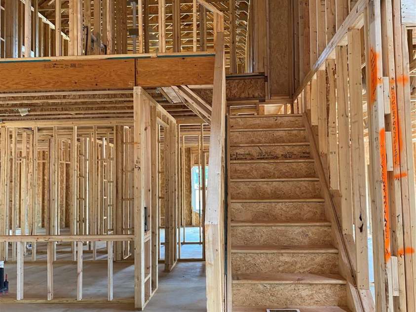 130 Falls Leaf Drive, Troutman, NC 28166.  MLS# CAR4163069, YatesRealty ID 2606. STAIRS TO BONUS ROOM