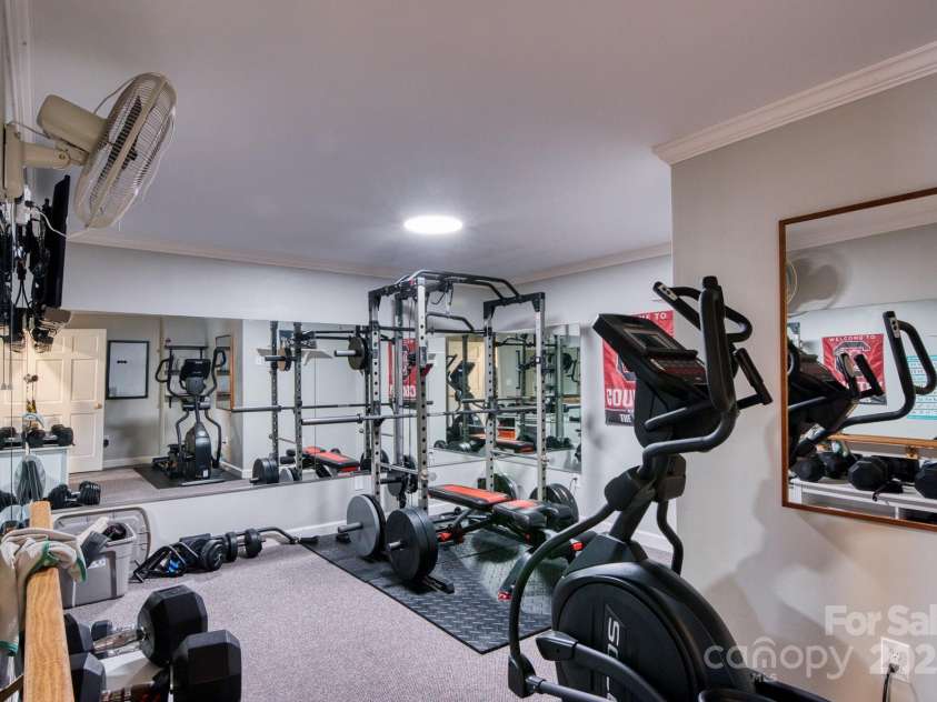 649 46th Avenue Drive, Hickory, NC 28601.  MLS# CAR4222186, YatesRealty ID 2606. 