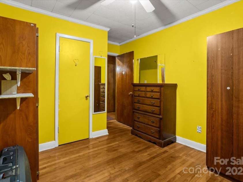 414 Church Street, Biscoe, NC 27209.  MLS# CAR4281015, YatesRealty ID 26060. 