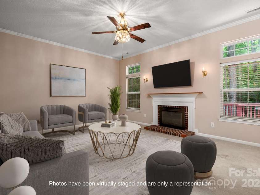 8002 Kingston Drive, Waxhaw, NC 28173.  MLS# CAR4270138, YatesRealty ID 26062. Virtually Staged