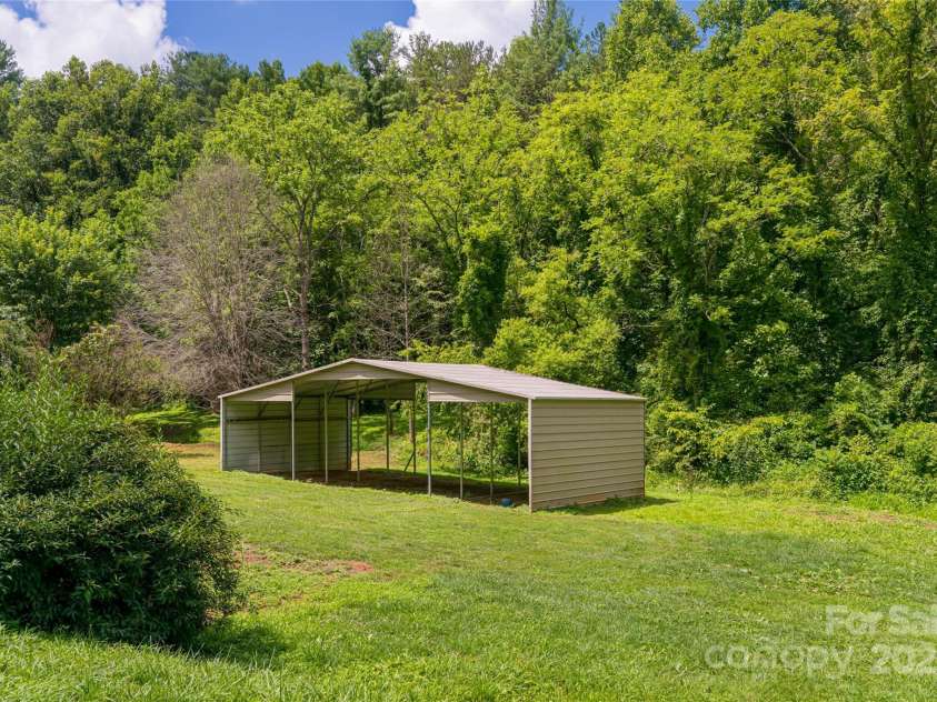 25 Elkins Branch Road, Weaverville, NC 28787.  MLS# CAR4278716, YatesRealty ID 26063. 