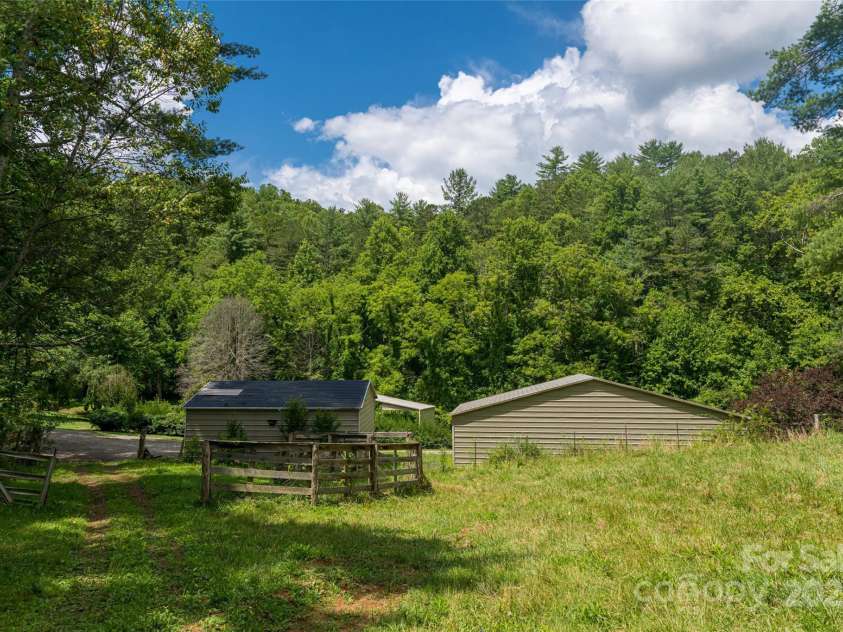 25 Elkins Branch Road, Weaverville, NC 28787.  MLS# CAR4278716, YatesRealty ID 26063. 