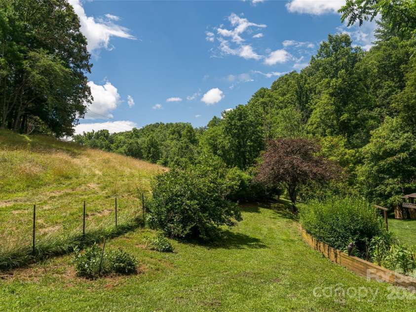 25 Elkins Branch Road, Weaverville, NC 28787.  MLS# CAR4278716, YatesRealty ID 26063. 