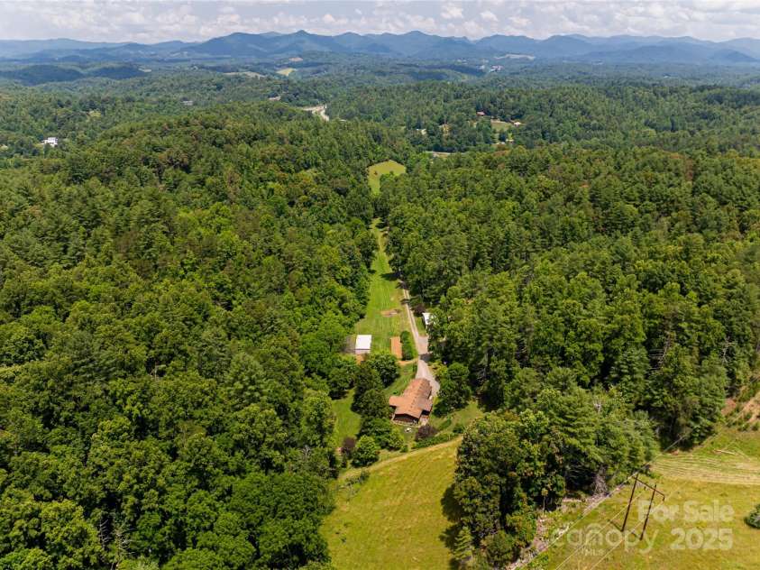 25 Elkins Branch Road, Weaverville, NC 28787.  MLS# CAR4278716, YatesRealty ID 26063. 