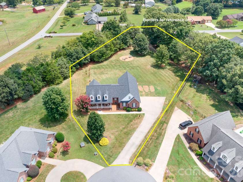 4380 Woodsbury Lane, Lincolnton, NC 28092.  MLS# CAR4386185, YatesRealty ID 26064. 