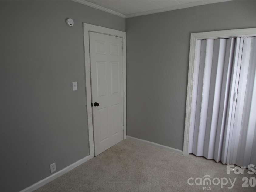 406 Mill Street, Landis, NC 28088.  MLS# CAR4387345, YatesRealty ID 26065. 