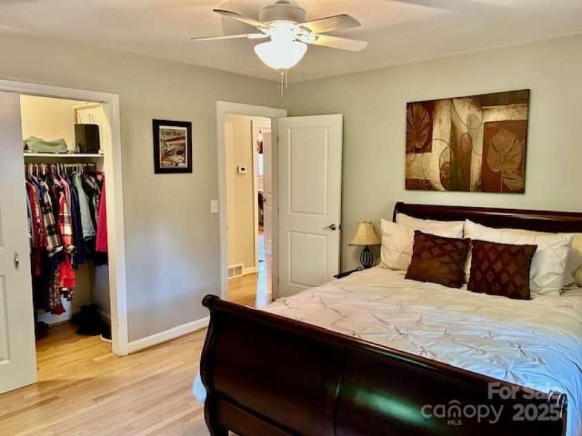 47 Fairlane Drive, Waynesville, NC 28786.  MLS# CAR4267951, YatesRealty ID 26065. Guest Bedroom with Walk In Closet