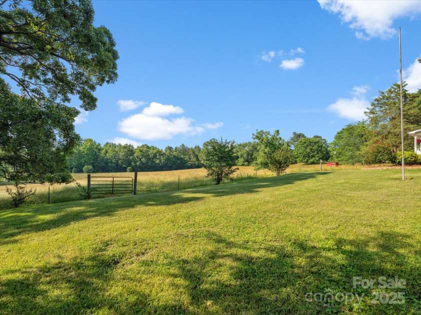 1238 Carl Allen Road, Edgemoor, SC 29712.  MLS# CAR4267482, YatesRealty ID 26066. 