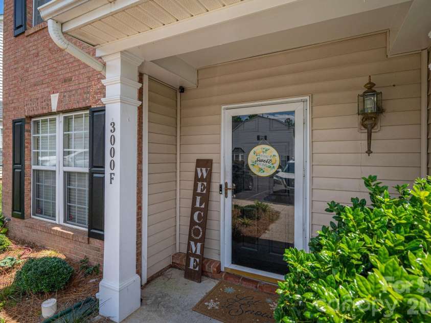 3000 Misty Harbor Circle, Cramerton, NC 28032.  MLS# CAR4385419, YatesRealty ID 26066. 