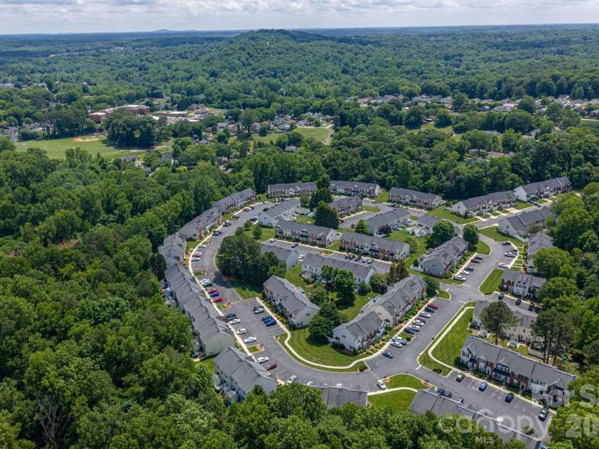 3000 Misty Harbor Circle, Cramerton, NC 28032.  MLS# CAR4385419, YatesRealty ID 26066. 
