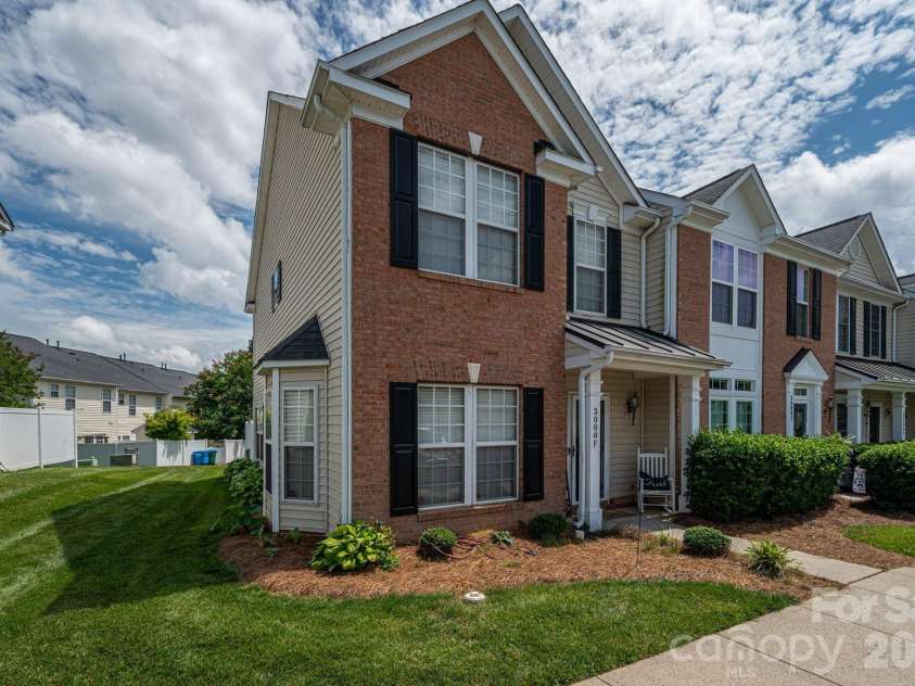 3000 Misty Harbor Circle, Cramerton, NC 28032.  MLS# CAR4385419, YatesRealty ID 26066. End unit!