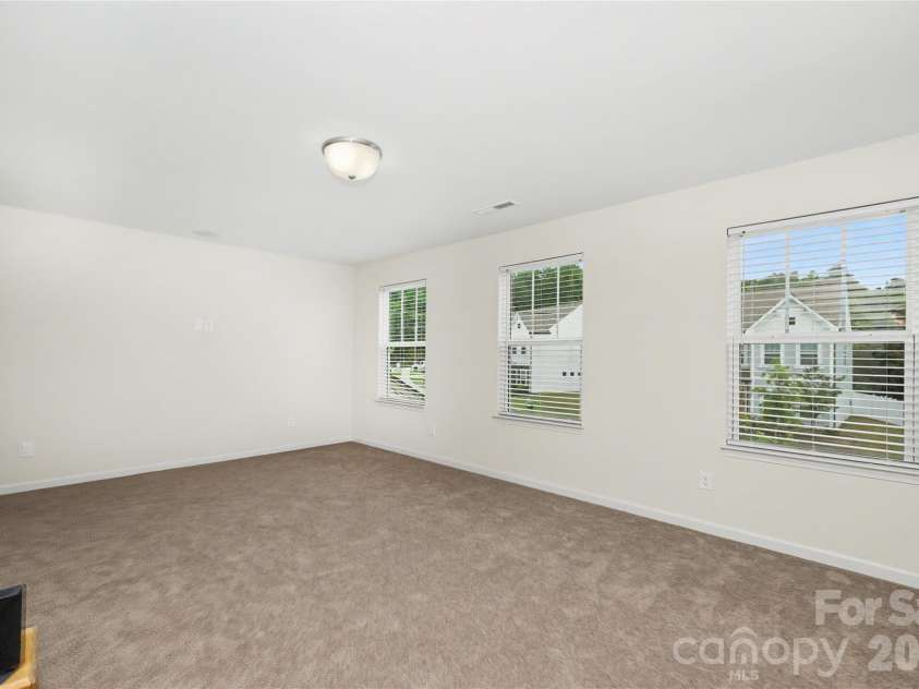 3173 Pinehills Way, Mount Holly, NC 28120.  MLS# CAR4385686, YatesRealty ID 26068. 