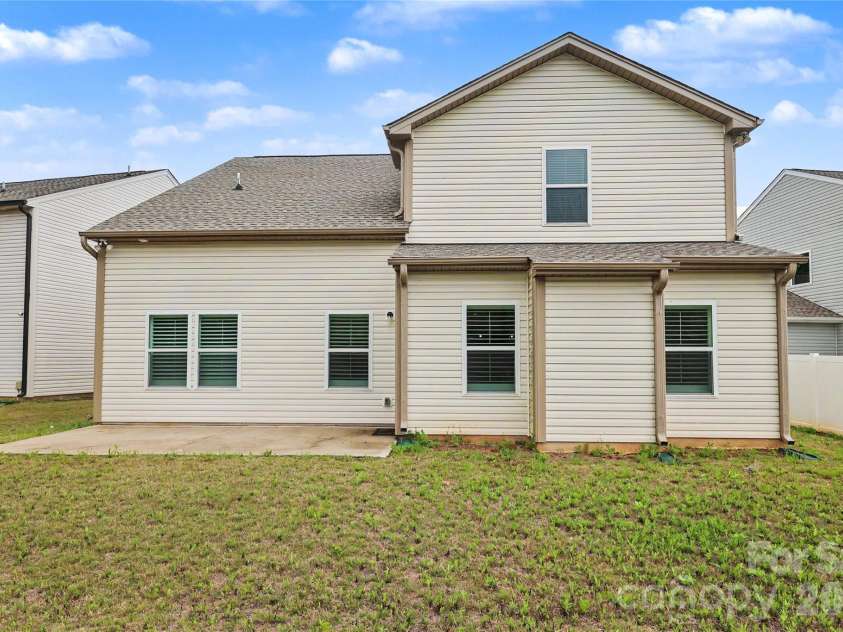 3173 Pinehills Way, Mount Holly, NC 28120.  MLS# CAR4385686, YatesRealty ID 26068. 
