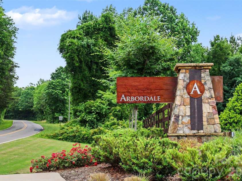 3173 Pinehills Way, Mount Holly, NC 28120.  MLS# CAR4385686, YatesRealty ID 26068. 