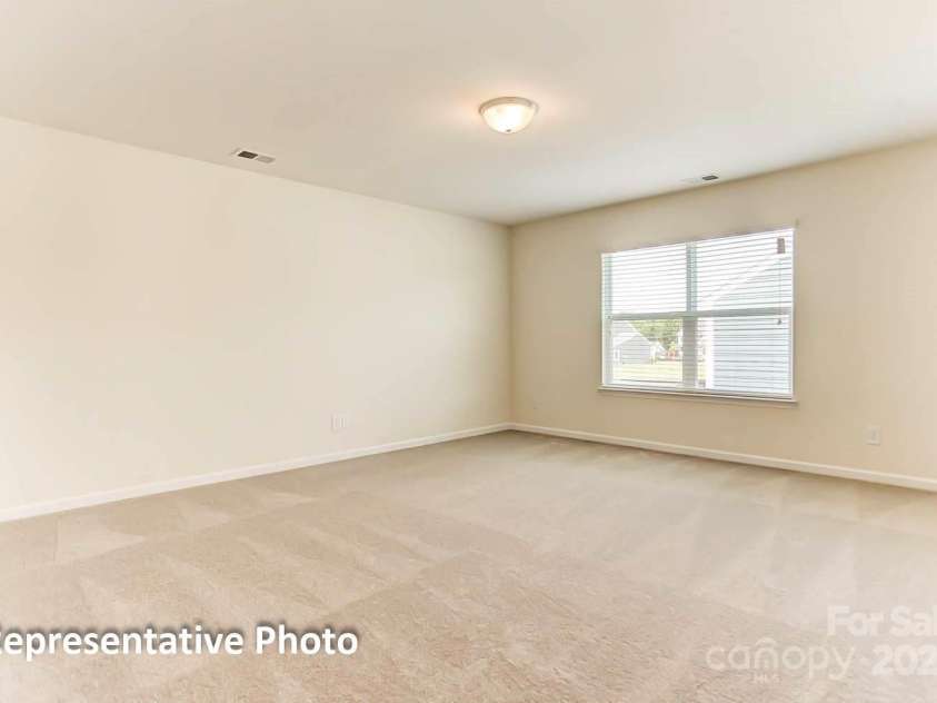 3025 Cedar Falls Drive, Waxhaw, NC 28173.  MLS# CAR4276952, YatesRealty ID 26069. 