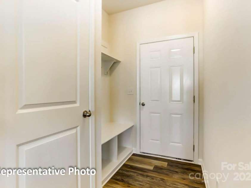 3025 Cedar Falls Drive, Waxhaw, NC 28173.  MLS# CAR4276952, YatesRealty ID 26069. 