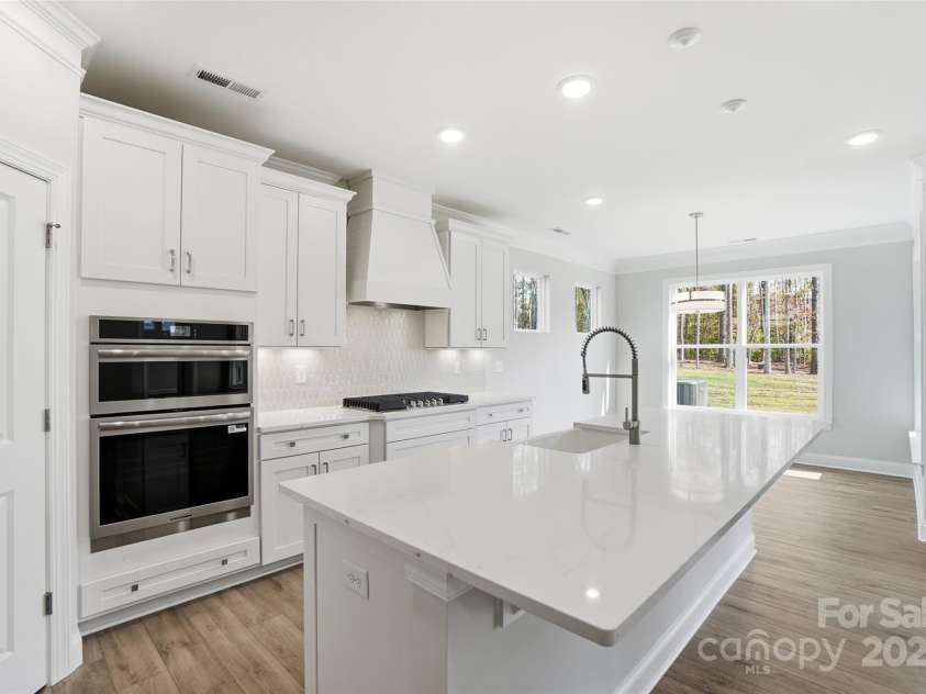 3025 Cedar Falls Drive, Waxhaw, NC 28173.  MLS# CAR4276952, YatesRealty ID 26069. 