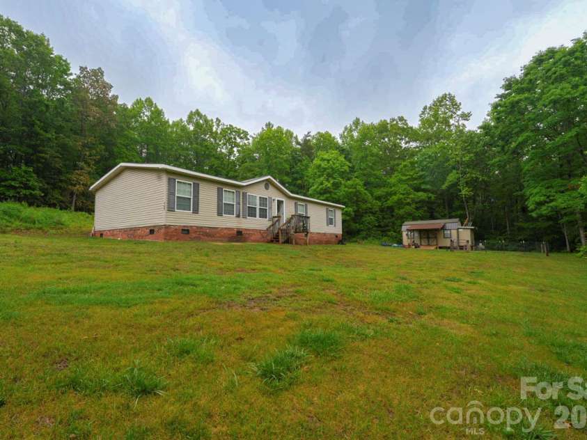 366 Rocky Lane, Dobson, NC 27017.  MLS# CAR4382955, YatesRealty ID 26069. 
