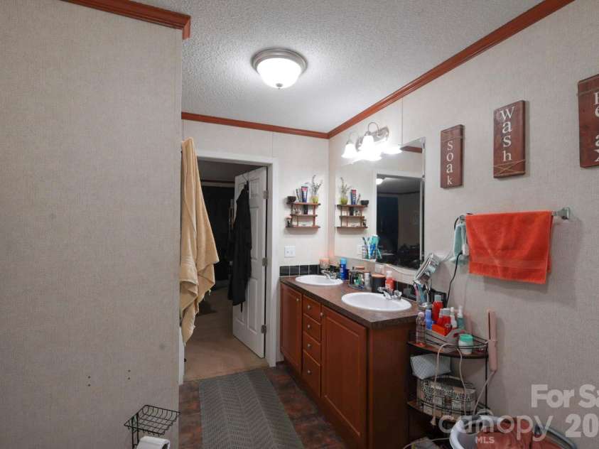 366 Rocky Lane, Dobson, NC 27017.  MLS# CAR4382955, YatesRealty ID 26069. 