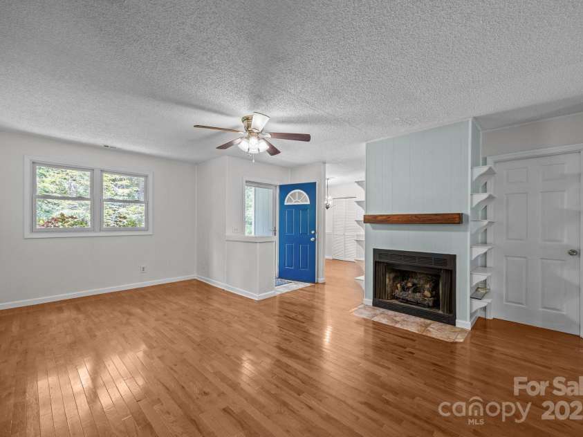 193 Timberside Drive, Mars Hill, NC 28754.  MLS# CAR4272349, YatesRealty ID 2607. 