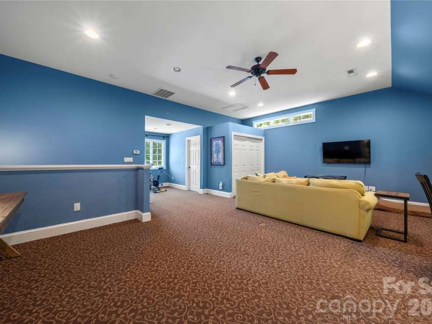 270 Sunset Drive, Concord, NC 28025.  MLS# CAR4382576, YatesRealty ID 26070. Bed/Bonus