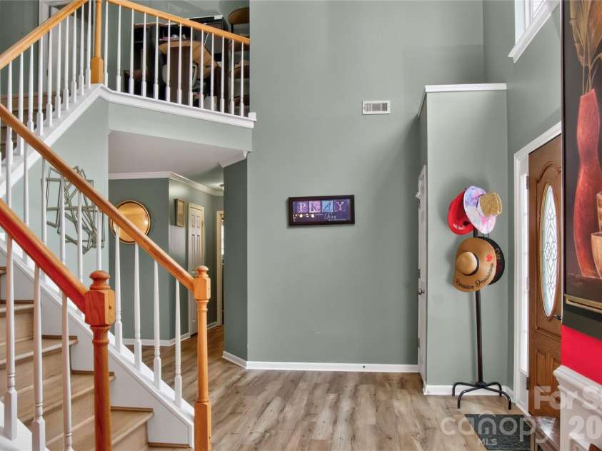 160 Sethwood Drive, Rock Hill, SC 29732.  MLS# CAR4343186, YatesRealty ID 26071. 