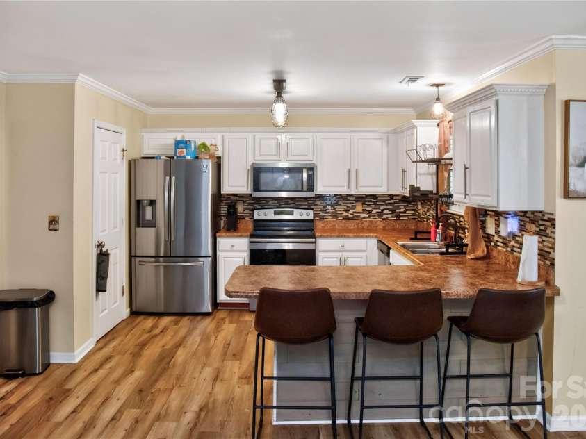 160 Sethwood Drive, Rock Hill, SC 29732.  MLS# CAR4343186, YatesRealty ID 26071. 