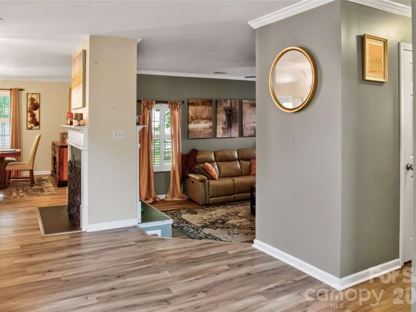 160 Sethwood Drive, Rock Hill, SC 29732.  MLS# CAR4343186, YatesRealty ID 26071. 