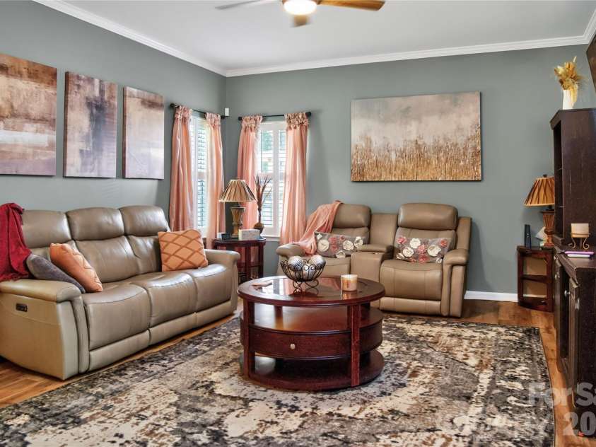 160 Sethwood Drive, Rock Hill, SC 29732.  MLS# CAR4343186, YatesRealty ID 26071. 