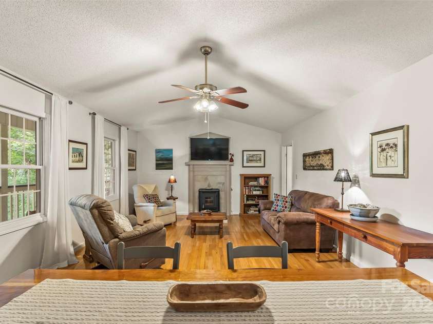 178 Herron Cove Road, Weaverville, NC 28787.  MLS# CAR4257698, YatesRealty ID 26072. Living room