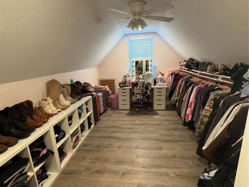 5111 Stockbridge Drive, Mount Holly, NC 28120.  MLS# CAR4353724, YatesRealty ID 26074. Large Upper Master closet
