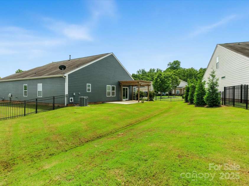 1628 Spring Blossom Trail, Fort Mill, SC 29708.  MLS# CAR4292124, YatesRealty ID 2608. 