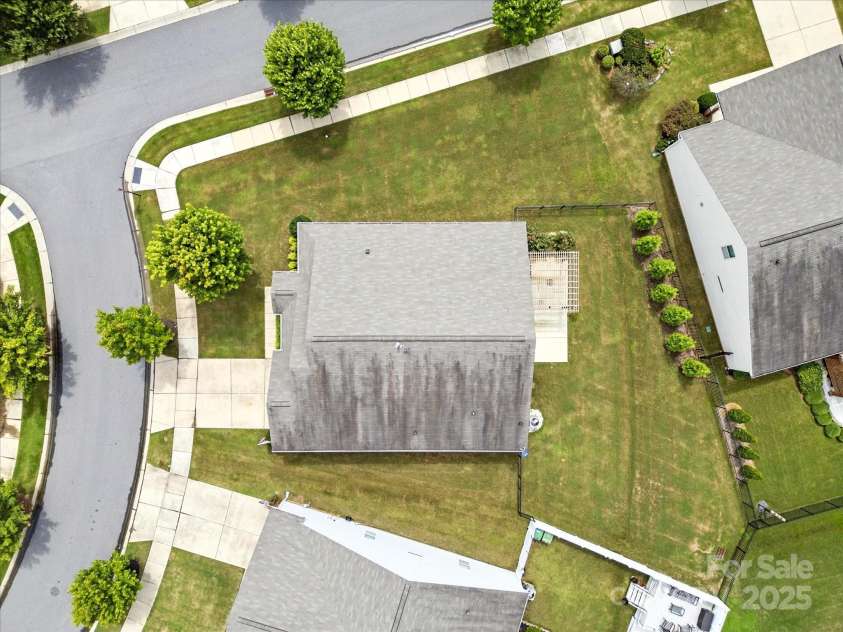 1628 Spring Blossom Trail, Fort Mill, SC 29708.  MLS# CAR4292124, YatesRealty ID 2608. 